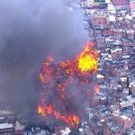 INCÊNDIO ATINGE PELO MENOS 40 BARRACOS EM PARAISÓPOLIS, ZONA SUL DE S. PAULO