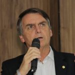 BOLSONARO LAMENTA FALTA DE RUI, MAS ALFINETA:  “OBRAS ELEITOREIRAS NÃO ACONTECERÃO EM MEU GOVERNO”