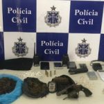POLÍCIA CIVIL DE ILHÉUS LOCALIZA DEPÓSITO DE ARMAS E DROGAS