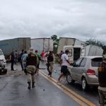 BAHIA: ACIDENTE COM MAIS DE 10 VEÍCULOS PROVOCA UMA MORTE NA BR-101