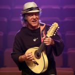 APÓS ADIAMENTO, ARMANDINHO FAZ SHOW ABERTO AO PÚBLICO EM ILHÉUS