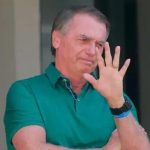 JAIR BOLSONARO DEIXA HOSPITAL EM BRASÍLIA APÓS CIRURGIA E RETORNA À PRISÃO DOMICILIAR