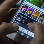 MÃES ENDIVIDADAS APOSTAM ONLINE EM BUSCA DE RENDA , APONTA ESTUDO