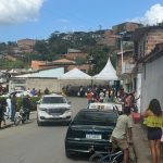 LÉO DE NECO ENFRENTA RESISTÊNCIA E PÚBLICO VAZIO EM EVENTO POLÍTICO EM ITAMARATI