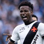 VASCO VIRA  CONTRA GRÊMIO NO BRASILEIRÃO E QUEBRA TABU DE 20  ANOS