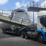 UBAITABA: SEM PASSARELA, MORADORES  RECLAMAM DE RISCOS PARA ATRAVESSAR A BR-101