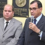 PREFEITO DE ILHÉUS SE AFASTA DO CARGO E ANUNCIA CACÁ COMO CANDIDATO