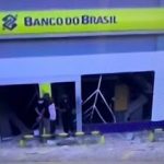 BANDIDOS EXPLODEM AGÊNCIA DO BANCO DO BRASIL EM SALVADOR