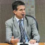 EDUARDO SALLES ASSUME PRESIDÊNCIA DA COMISSÃO DE INFRAESTRUTURA, DESENVOLVIMENTO ECONÔMICO E TURISMO DA  ALBA