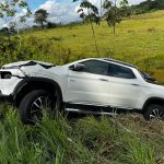 VEÍCULOS COM MORADORES DE JEQUIÉ SE ENVOLVEM  EM ACIDENTE NA BR-330