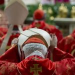 APÓS SEPULTAMENTO DE FRANCISCO, IGREJA SE PREPARA PARA ELEGER NOVO PAPA
