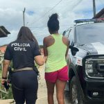 IBIRAPITANGA: POLÍCIA CIVIL PRENDE MULHER COM MAC0NHA, CRAK E COCAÍNAPolícia Civil prende mulher com maconha, crack e cocaína