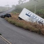 MOTORISTA DE CARRO DE PASSEIO FICA FERIDO  APÓS COLISÃO COM CAMINHÃO PRÓXIMO APUAREMA