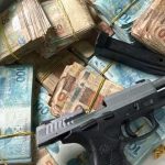MAIS DE  R$ 150 MIL SÃO APREENDIDOS EM RINHA DE GALOS NA BAHIA