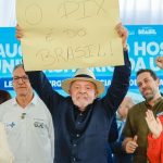 LULA DEFENDE PIX E DIZ QUE SISTEMA BRASILEIRO ASSUSTA  NORTE-AMERICANOS