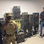 OPERAÇÃO APREENDE 01 TONELADA DE COCAÍNA E PRENDE 9 HOMENS NO PORTO DE SALVADOR, DROGA SERIA TRAFICADA PARA EUROPA
